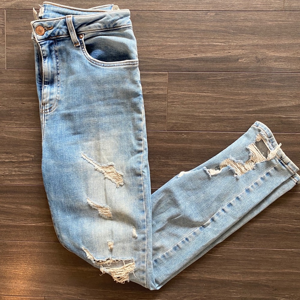 Ripped jeans